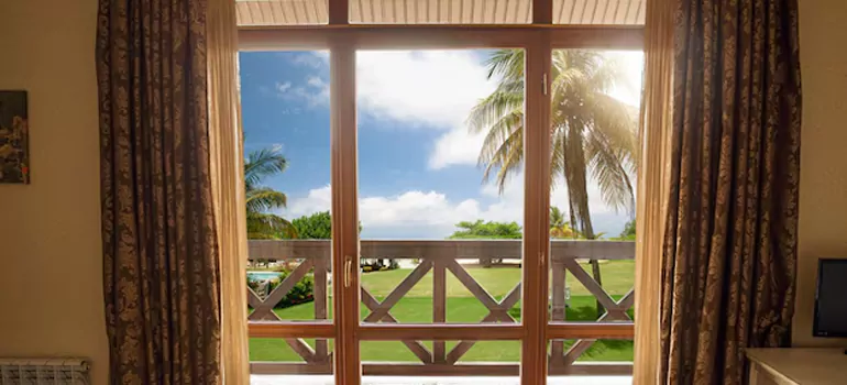 Residential Garden Window Enclosure Repair in Carrollwood, FL