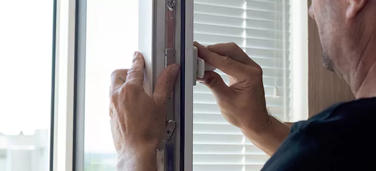 Custom Hopper Windows in Carrollwood, FL